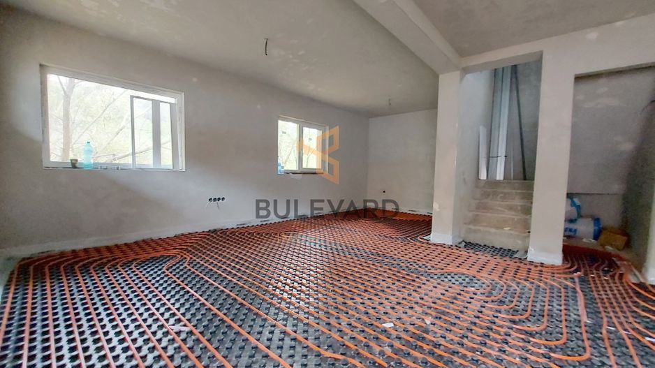 Casa de tip duplex in zona strazii Tautiului! - Poză 8