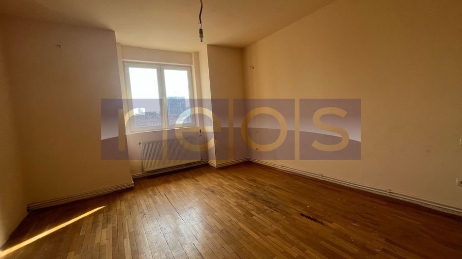 VANZARE 5 CAMERE DECOMANDAT | ZONA UNIVERSITATE - Poză 3