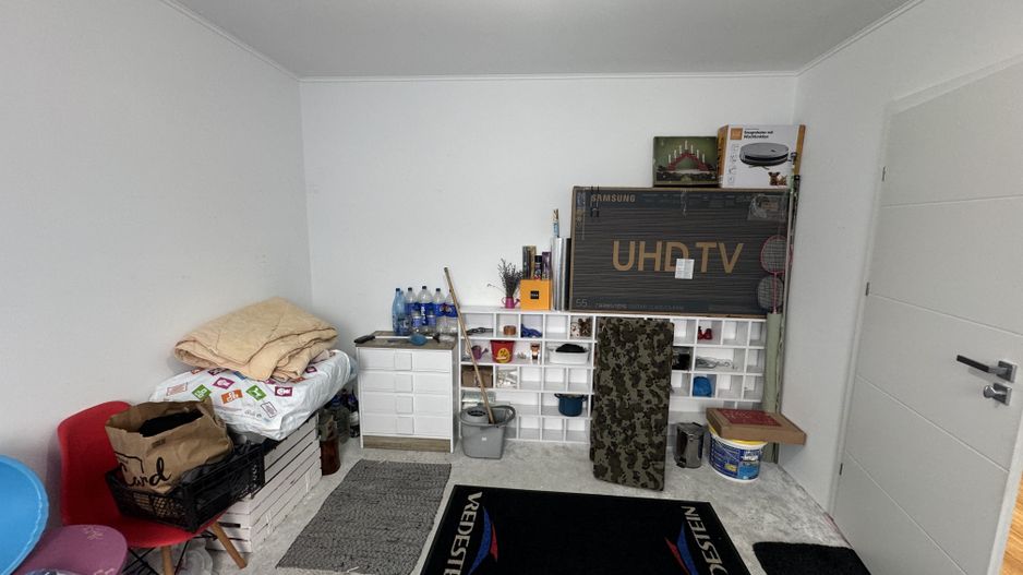 Casă de vânzare în localitatea Nazna - Poză 5