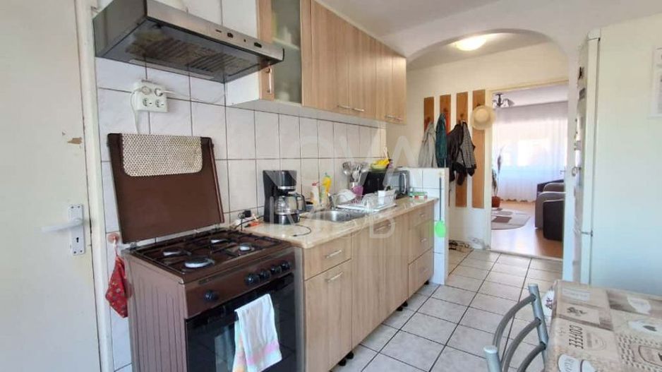 Apartament 3 camere de vanzare, Zona Garii - Poză 5