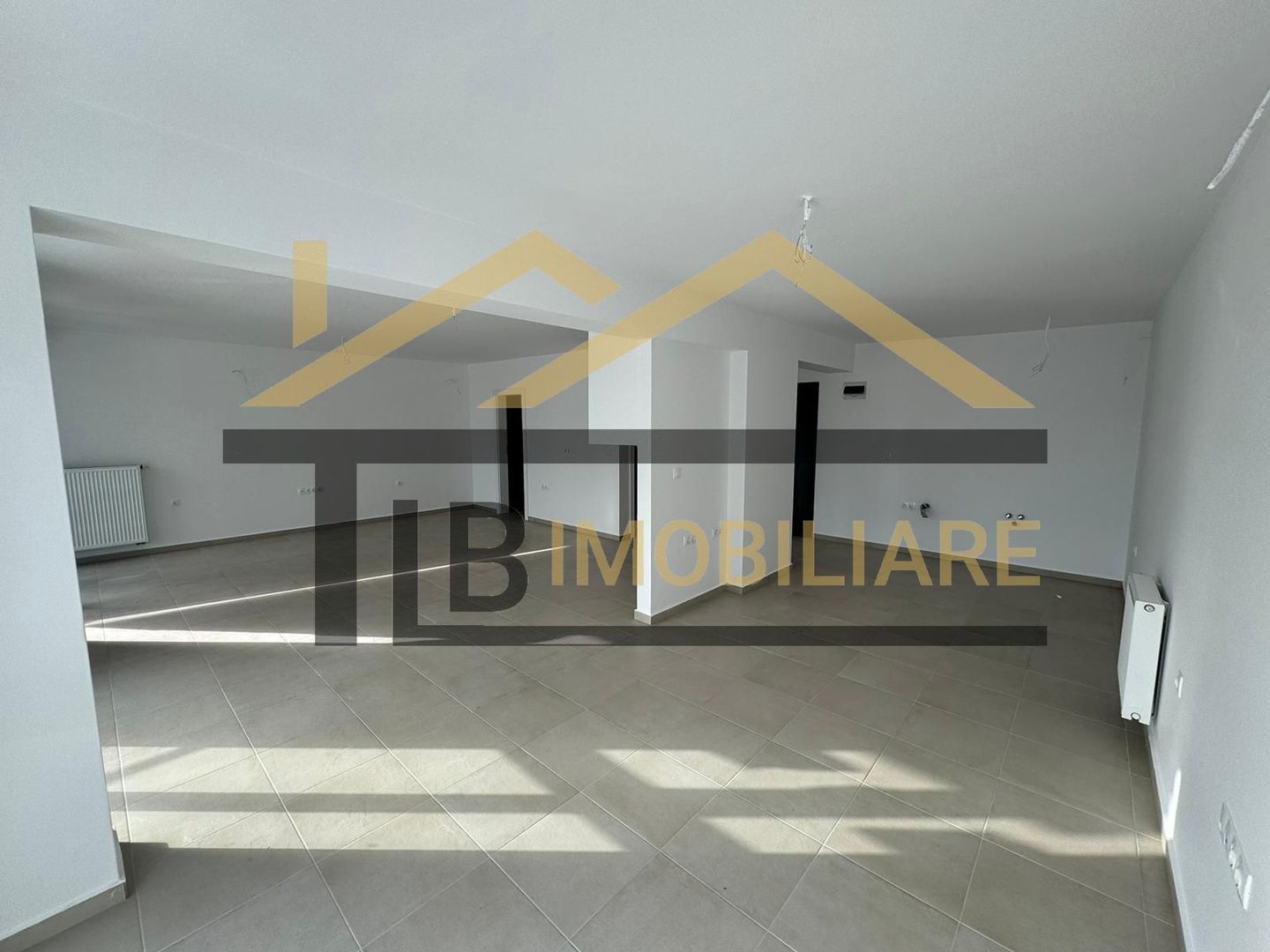 Spatiu comercial, 60 mp, Zona Maurer - Poză 1