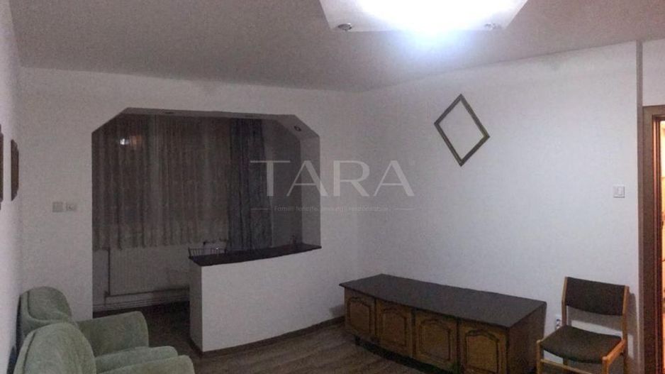 Apartament cu 2 camere, zona Bizușa, cartier liniștit și verde. - Poză 2