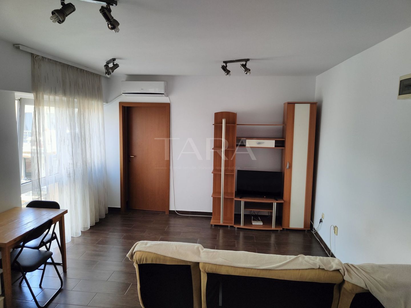 Apartament cu o cameră de vânzare în Marasti, Cluj-Napoca - Poză 1
