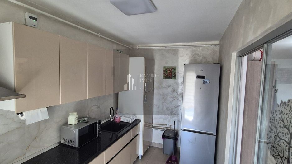 3 camere de inchiriat | Blvd Ghencea | Centrala | Parcare subterana - Poză 2