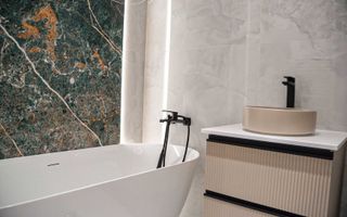 Apartament 2 camere de vanzare / Zona Vivo / Floresti - Poză 12