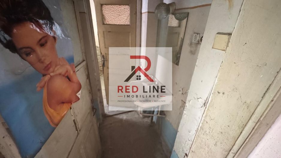 Casă individuală solidă din cărămidă 100 mp - B. Herculane - Poză 7