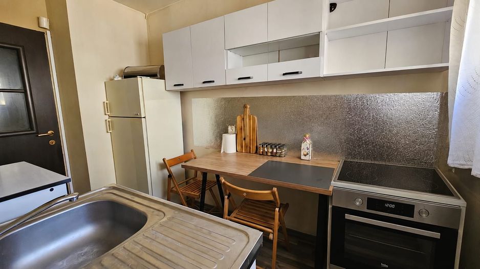 Calea Bucuresti, apartament 2 camere,mobilat,etaj1 - Poză 2