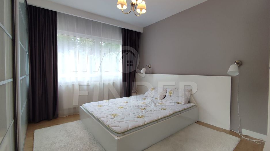 Apartament Superfinisat  Cu parcare Bloc tip Vila Zorilor - Poză 16