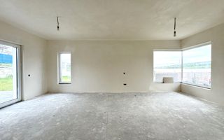 Casa  individuala cu teren de 472 mp in zona centrala. - Poză 9