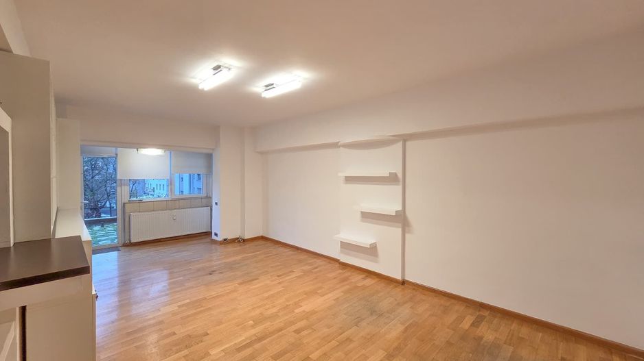 Apart 3 camere birouri stradal Bulevardul Unirii colt Nerva Traian - Poză 6