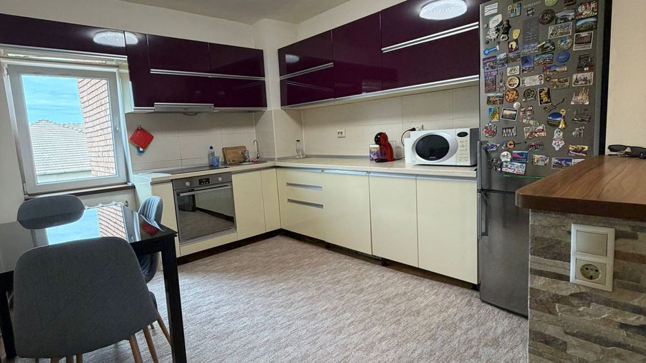 4 camere spatios si luminos Stefan cel Mare - Poză 2