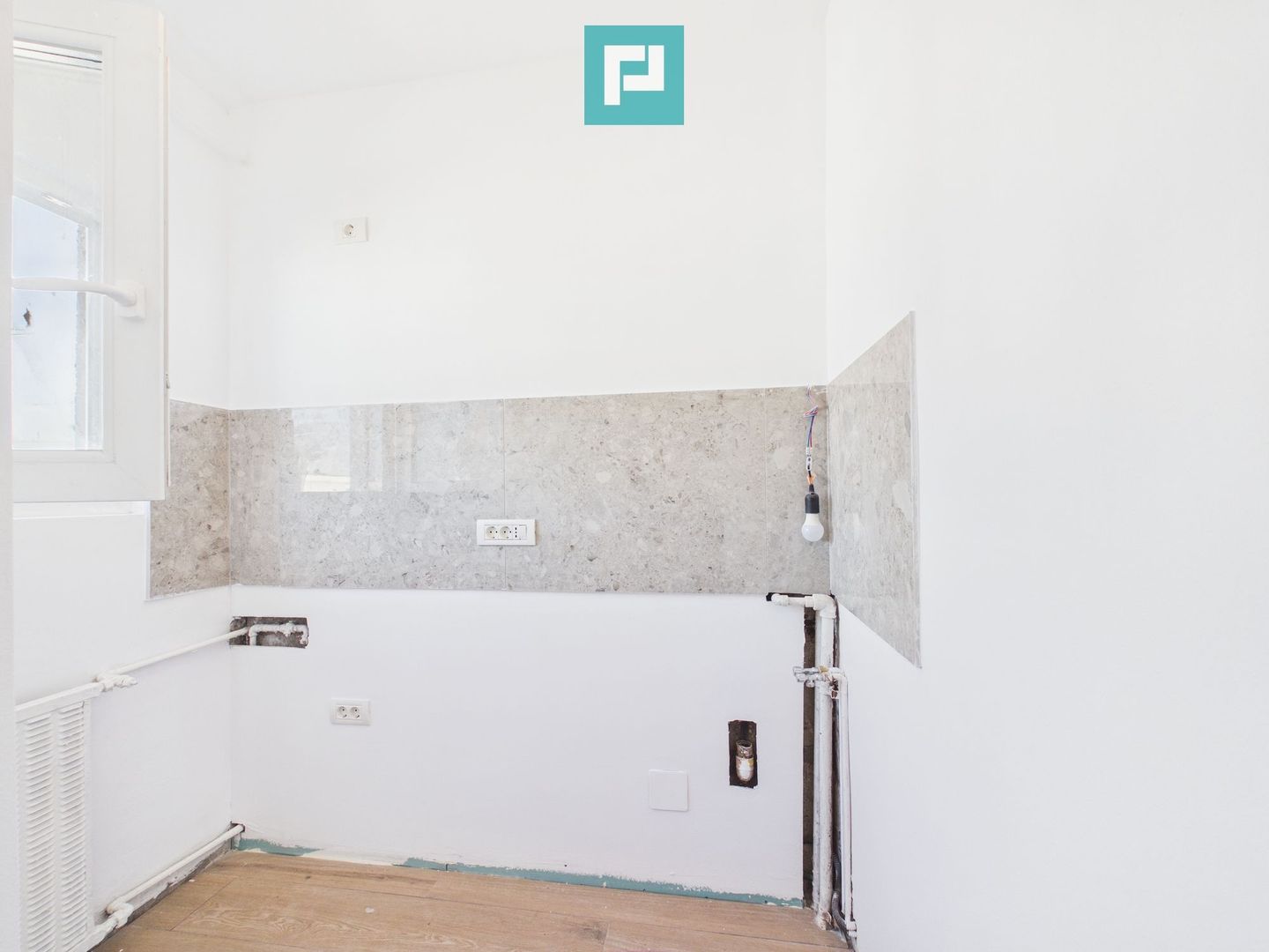 Garsonieră Confectii o cameră - Poză 4