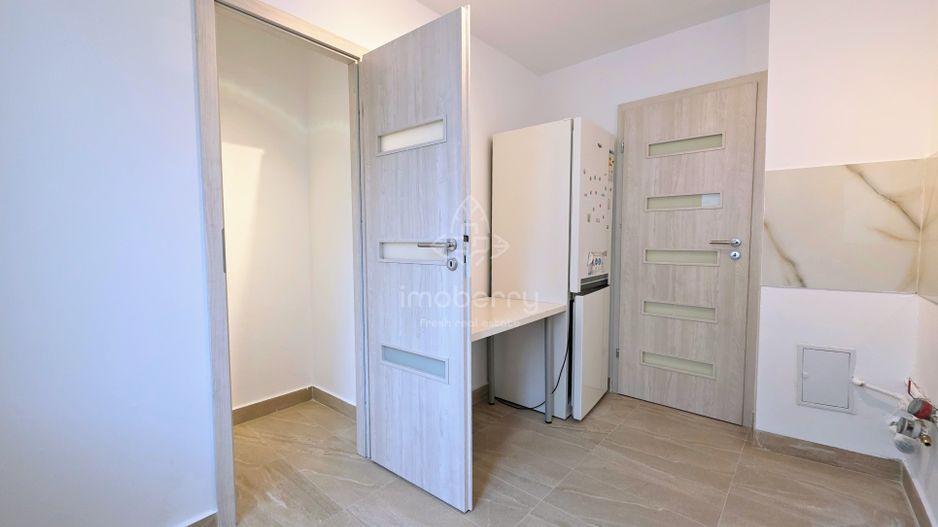 3 camere | Militari | Etaj 1/4 | Renovat 2025 | Vedere spre zona de case - Poză 7