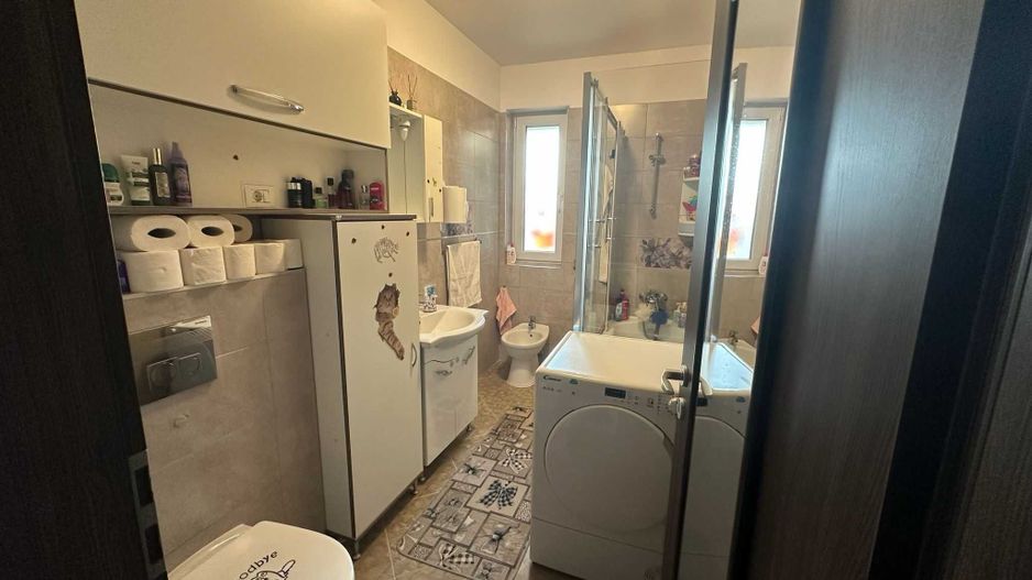 Giroc-Hotel IQ | 3 Camere | Etaj intermediar | Mobilat si Utilat - Poză 8