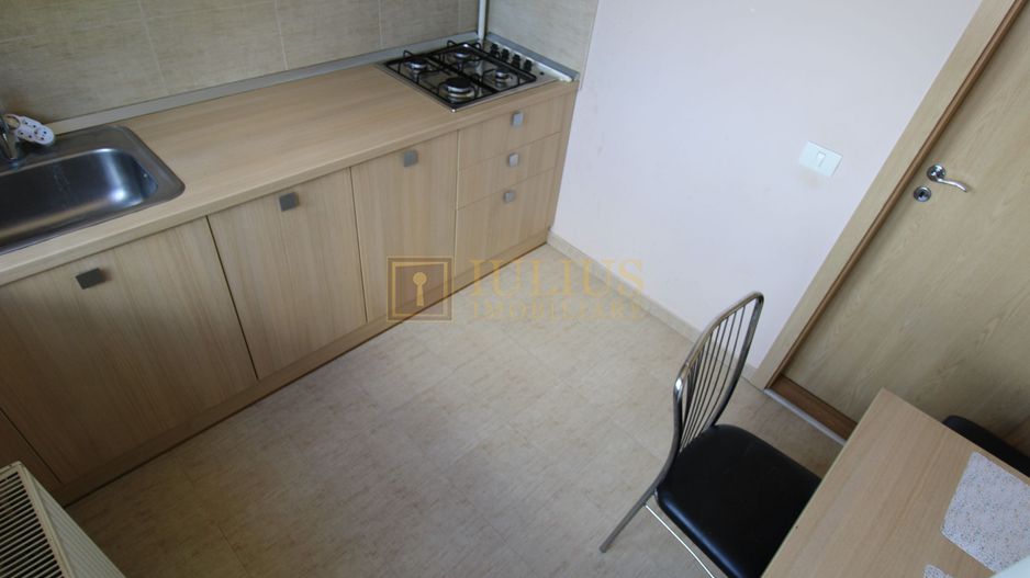 Centrala proprie, bucatarie inchisa si balcon spatios; posibilitate decontare - Poză 3