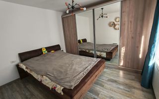 OVIDIU (Cod 01) Casa eleganta complet mobilata „la cheie” - Poză 8