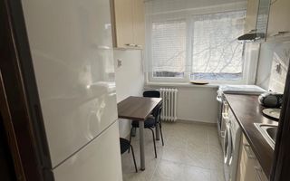 AP. 2 CAMERE DRISTOR, BLOC REABILITAT, BUCATARIE INCHISA, METROU - Poză 2