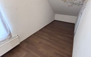 Casa individuala frumoasa si spatioasa in Giroc - Poză 17