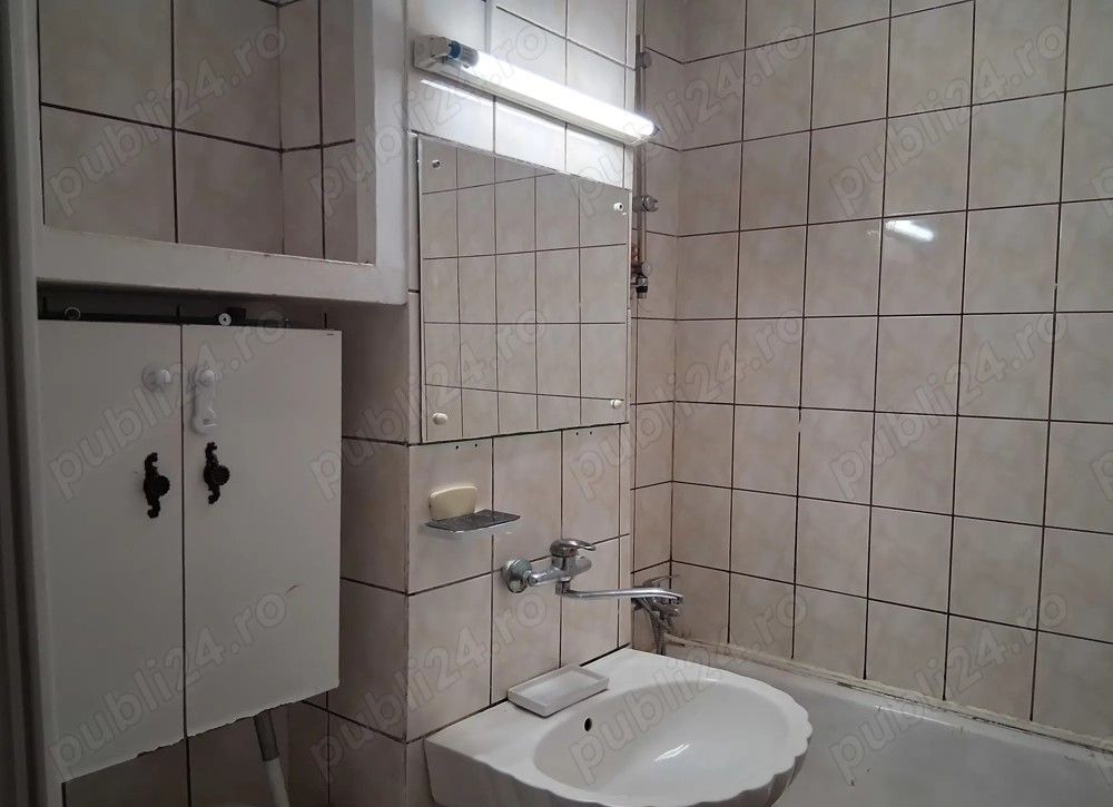 Apartament 3 camere Lipovei parter  cu centrala - Poză 8