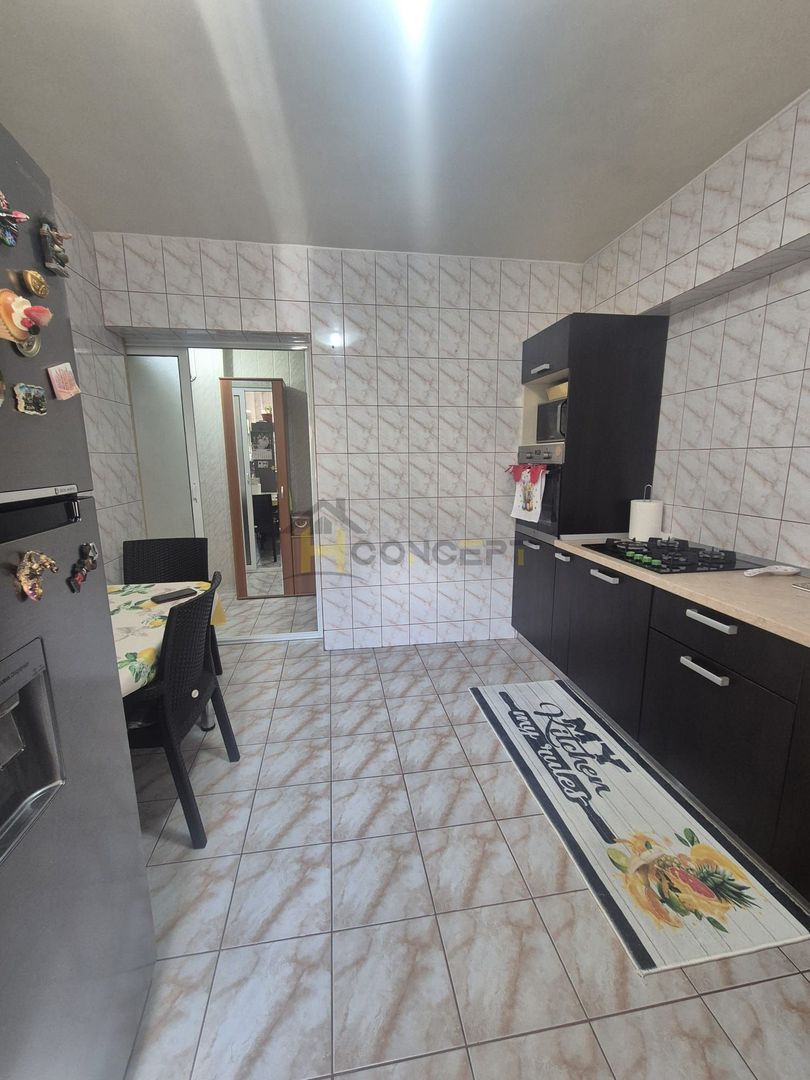 Apartament 4 camere Sos Oltenitei - Confort, spatiu, acces metrou - Poză 8