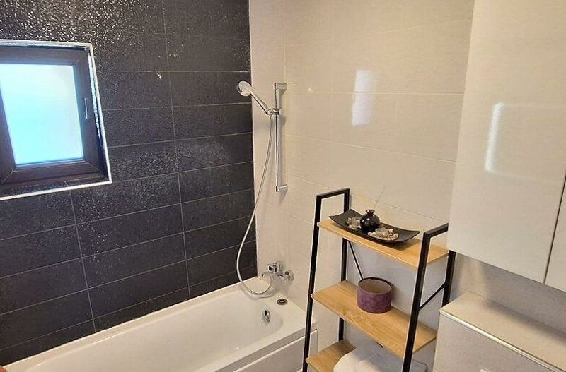 Apartament 3 camere decomandat Dobroiesti Doinei - Poză 15