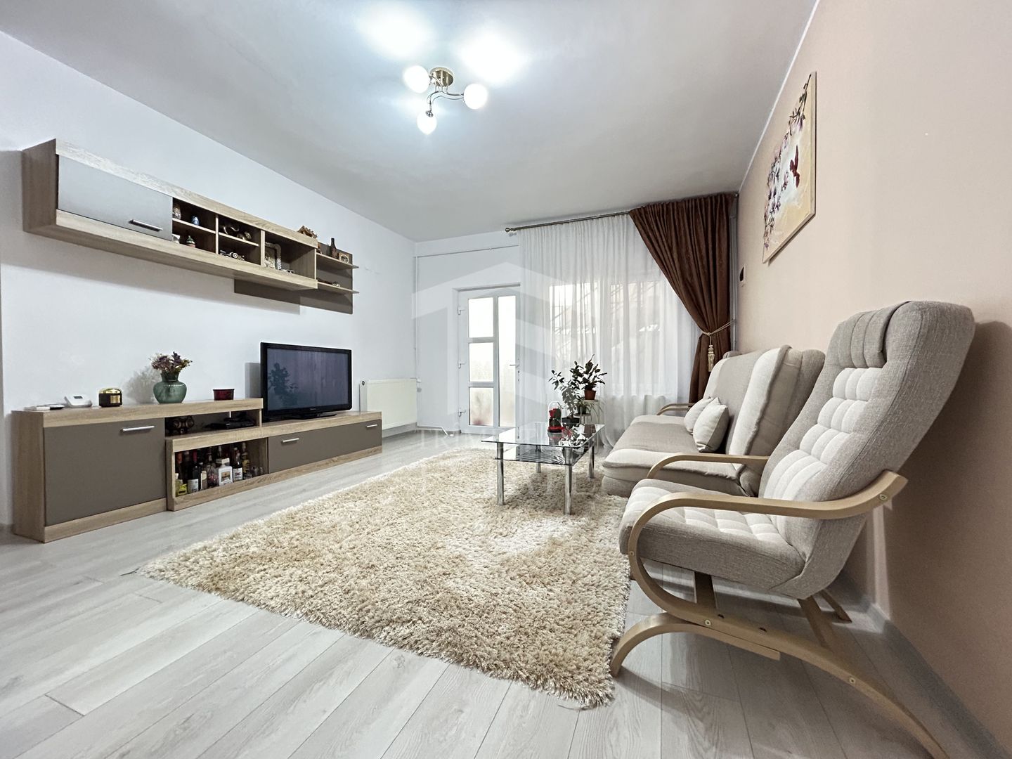 Afacere Turistică la Cheie | Pensiune 10 Camere | Eforie Nord - Poză 1