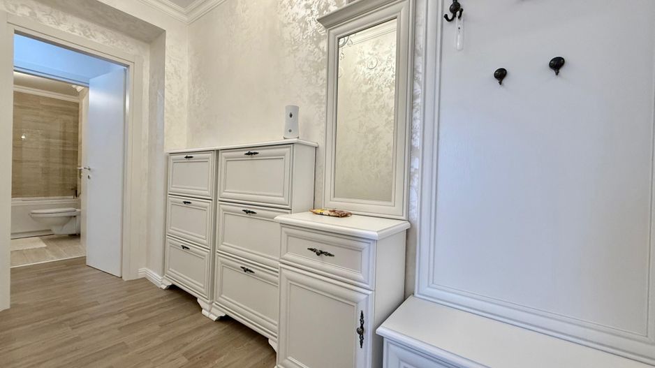 COSMOPOLIS - Apartament cu 3 camere, mobilat si utilat. - Poză 11