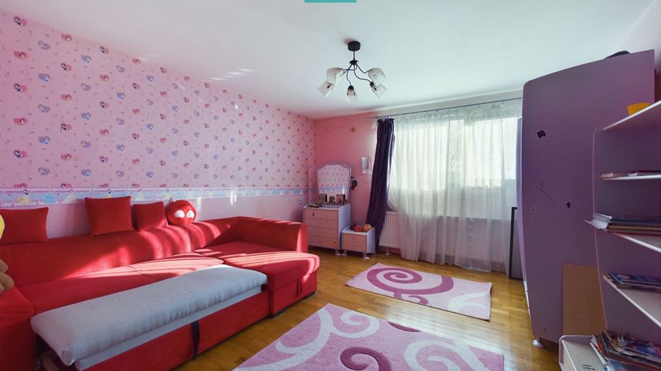 Vilă spațioasă cu 8 camere, Grădiște - Poză 35