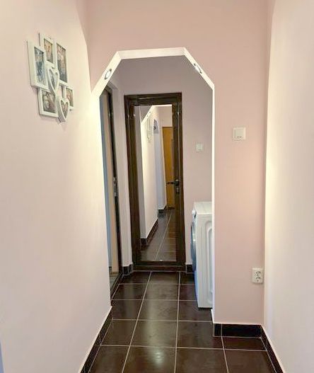 De vanzare apartament cu 3 camere, micro 38, et. 3, 63.000 euro - Poză 5