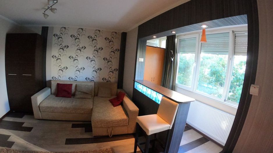 Apartament cochet I Perfect pentru studenți I Complex Studențesc - Poză 1