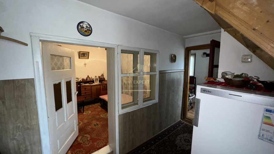 CASA 4 CAMERE, TEREN 604 MP, VOINESTI LERESTI, COMISION 0% - Poză 16