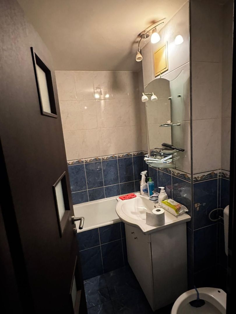 Apartament cu 3 camere , str. Bozieni - Poză 30