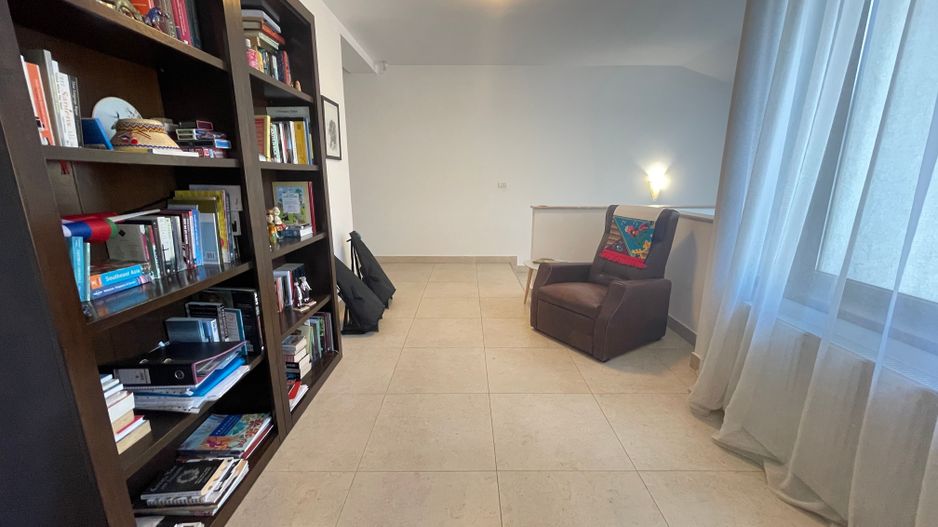 Casa spatioasa de inchiriat -ideala pentru o familie - Poză 26