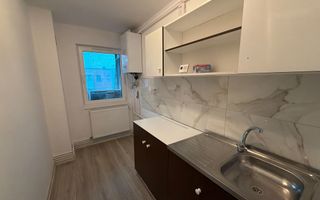 Garsonieră decomandată zona lenin 30 MP str sporturilor - Poză 3