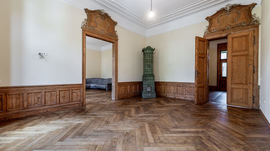 Apartament istoric pe Bulevardul Revoluției - Poză 8