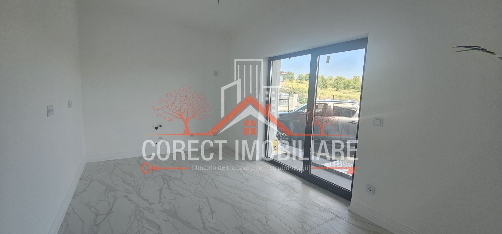 Casa premium 120 mp  utili panorama de vis - Poză 7