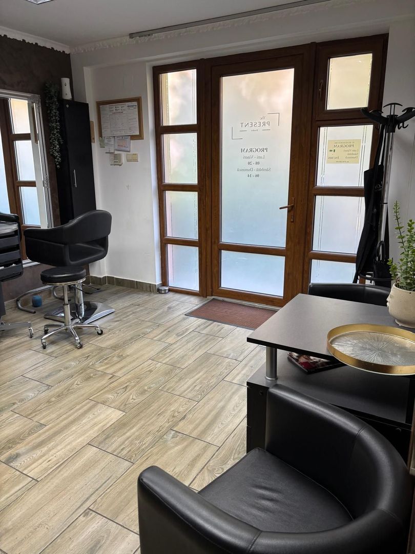 Spatiu comercial  55 mp. zona 7 Noiembrie langă Piată - Poză 12