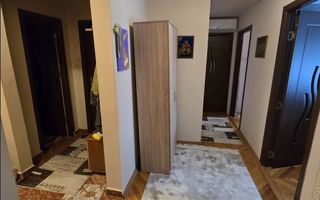 Apartament 3 camere, 70 mp, 2 bai, et.3, boxa, Cetate,  Mercur - Poză 7