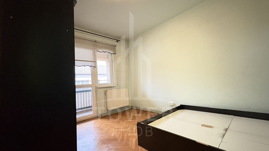 Apartament spațios cu 3 camere, 2 băi și multe avantaje - Poză 5