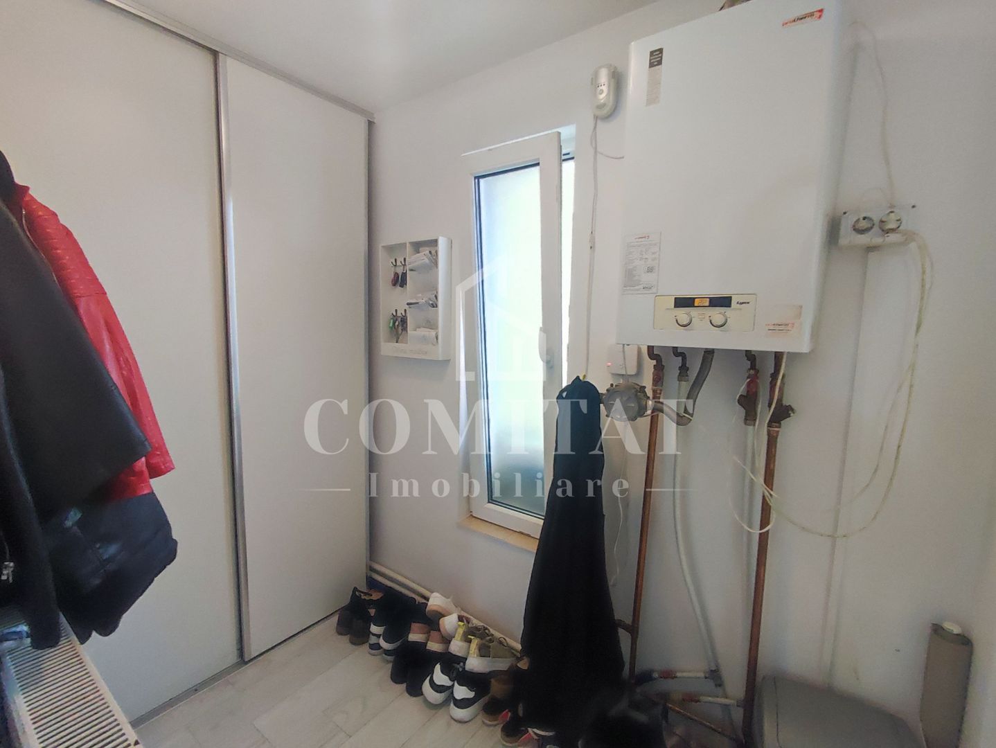 Casă cu finisaje moderne | La cheie | 4 camere | Localitatea Dezmir - Poză 23