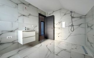 Casa noua Gura Humorului - 4 dormitoare, curte amenajata - Poză 10