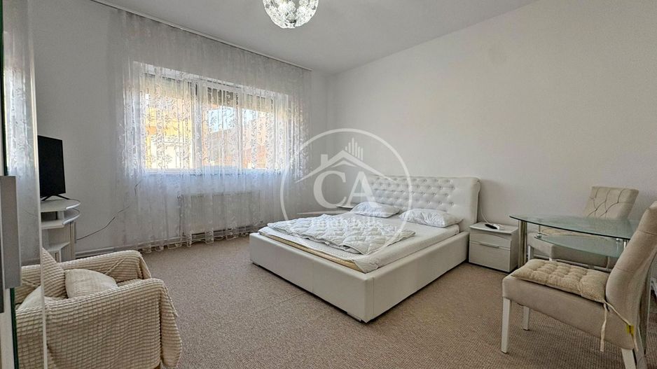 Casă de închiriat cu 3 camere în zona Centrală, Oradea. - Poză 3