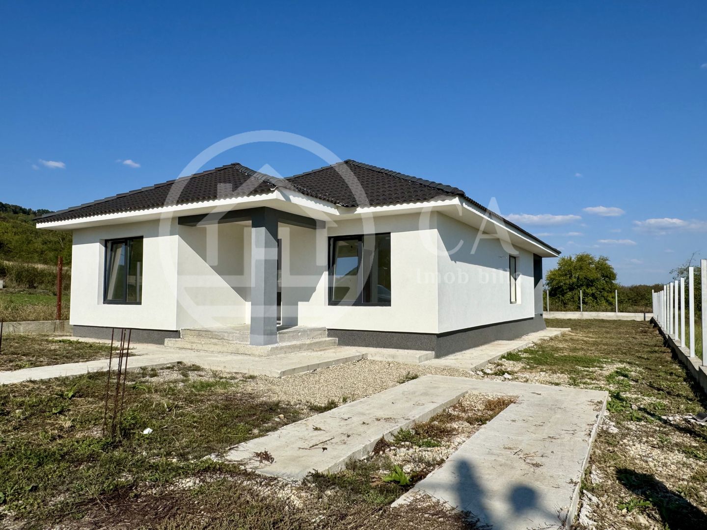 Casă cu 4 camere de vânzare in zona Podgoria, Oradea - Poză 2