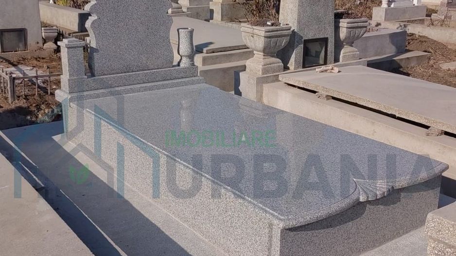 Loc de veci, lucrare din granit masiv, zona 737 Iași - Poză 1