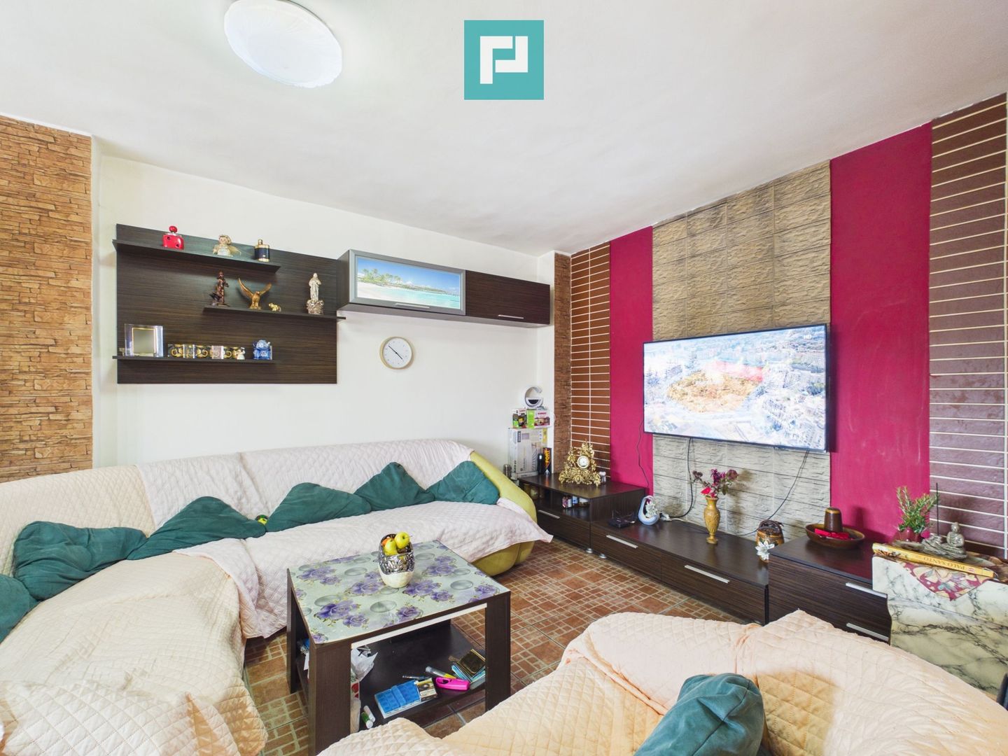 Apartament cu 3 camere, zona Soarelui - Poză 1