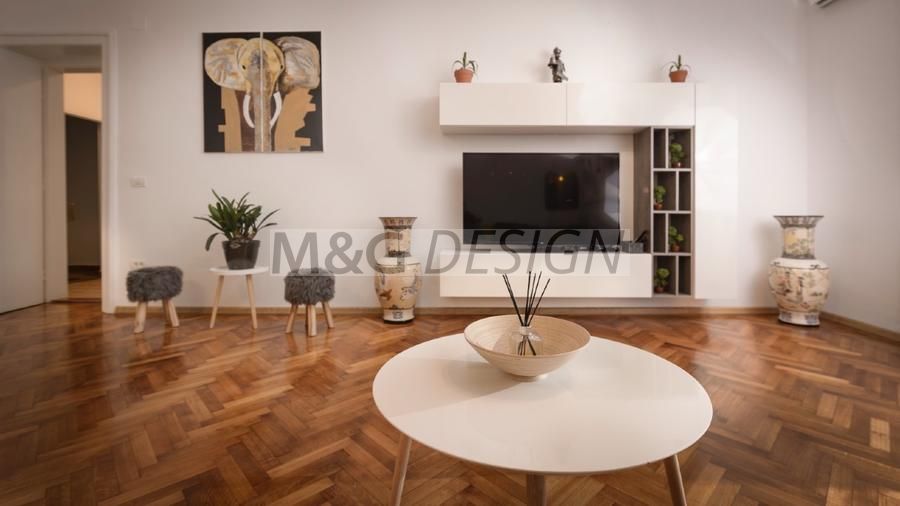 Apartament 3 camere Ultracentral la vila - Poză 2