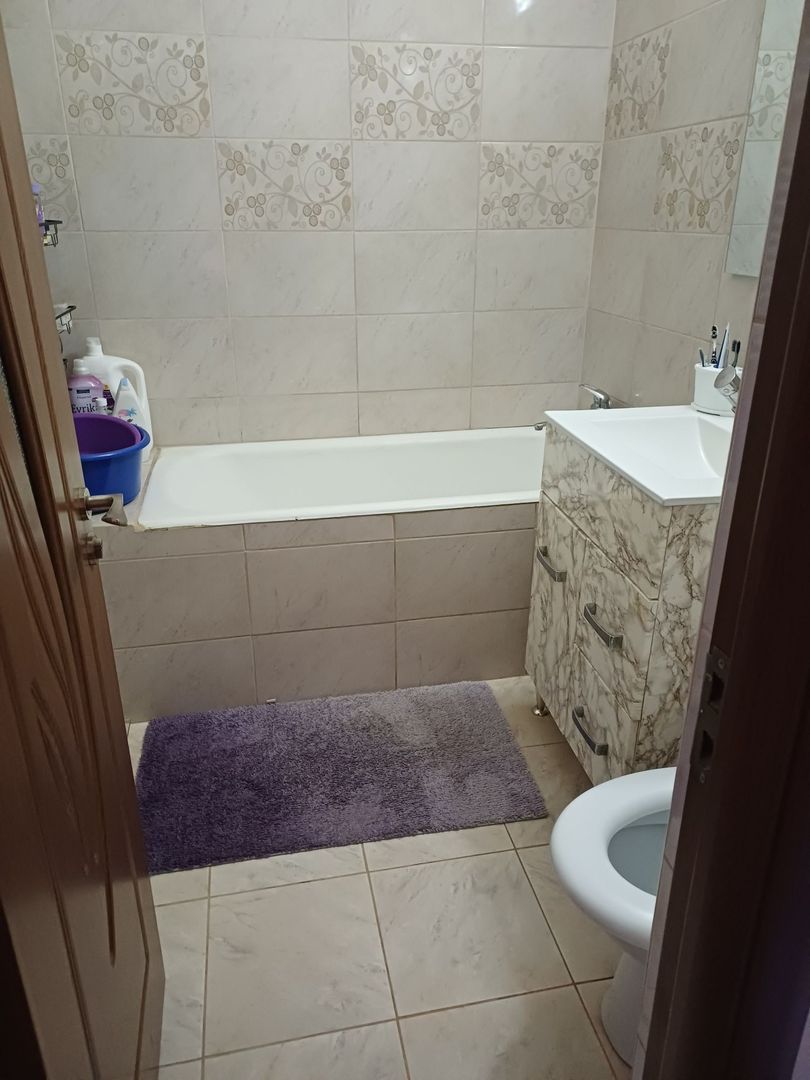 BRASADAS vinde ap 2 cam etaj 4/4 Micro 16. - Poză 4