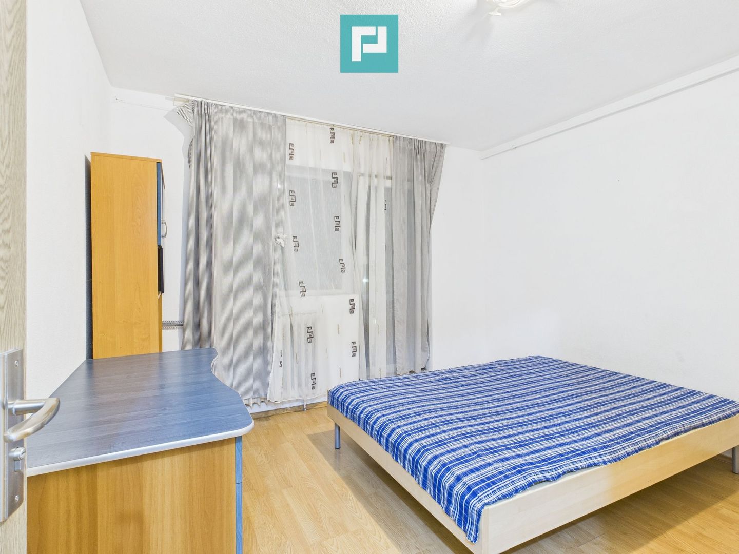 Apartament spațios cu 3 camere, decomandat - Poză 11