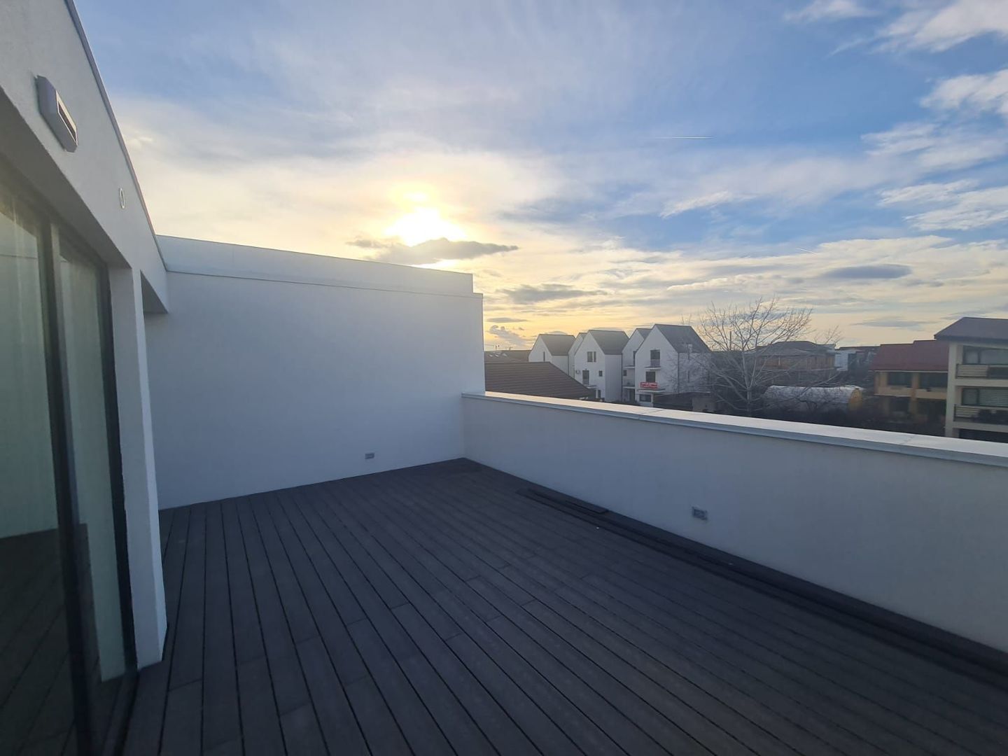 vila ind-stil medit,6cam,3bai,3buc,3parcari/centru Popesti-Leordeni - Poză 4