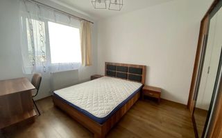 Apartament cu 4 camere de vanzare in Europa - Poză 8